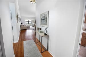 8009 NW 100th Dr, Tamarac, FL 33321, Sold 06/15/22