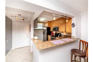 111 Lake Emerald Dr APT 406, Oakland Park, FL 33309, Sold 08/08/22