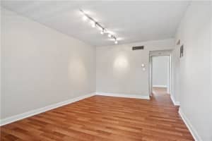 1470 N Dixie Hwy APT 41, Fort Lauderdale, FL 33304, Sold 05/31/22