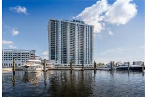 17301 Biscayne Blvd, North Miami Beach, FL 33160, Sold 11/04/22