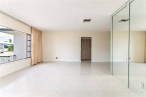 6900 NW 74th Pl, Tamarac, FL 33321, Sold 06/09/22