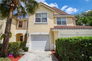 1075 Pinewood Lake Ct #1075, Greenacres, FL 33415, Sold 05/27/22