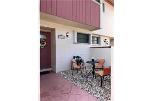 14940 SW 89th St, Miami, FL 33196, Sold 06/01/22