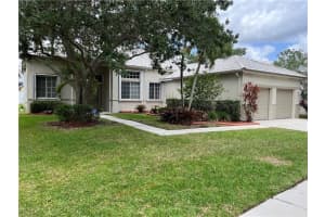844 Heritage Dr, Weston, FL 33326, Sold 05/27/22
