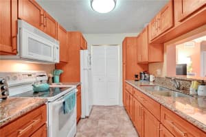 4096 NW 88th Ave APT 2108, Sunrise, FL 33351, Sold 05/31/22