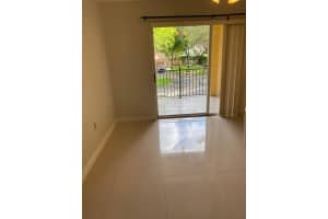 2496 Centergate Dr APT 201, Miramar, FL 33025, Sold 06/01/22
