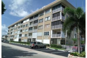 4117 Bougainvilla Dr APT 114, Lauderdale-By-The-Sea, FL 33308, Sold 04/21/22