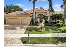 1436 Lantana Dr, Weston, FL 33326, Sold 06/17/22