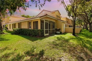 11305 Lakeview Dr 7 m, Coral Springs, FL 33071, Sold 06/03/22
