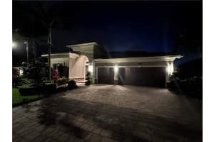 8781 Lakeview Dr, Parkland, FL 33076, Sold 07/05/22