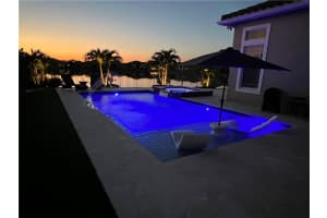 8781 Lakeview Dr, Parkland, FL 33076, Sold 07/05/22