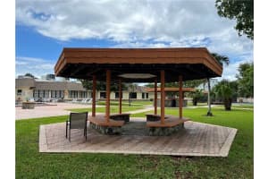 4000 NW 44th Ave APT 409, Lauderdale Lakes, FL 33319, Sold 08/15/22