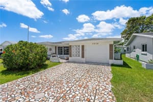 4928 NW 55th St, Tamarac, FL 33319, Sold 07/06/22