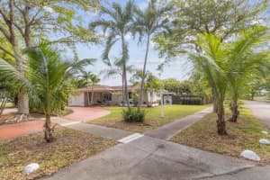 523 S 58th Ct, Hollywood, FL 33023, Sold 06/29/22