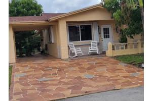 4919 NW 52nd St, Tamarac, FL 33319, Sold 06/23/22