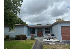 3501 NW 43rd Pl, Lauderdale Lakes, FL 33309, Sold 06/28/22