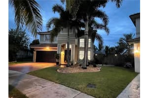 384 SW 205th Ave, Pembroke Pines, FL 33029, Sold 07/29/22