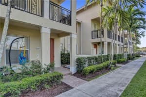 4501 Mimosa Terrace, Coconut Creek, FL 33073, Sold 01/20/23