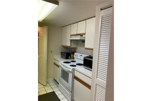 9899 Westview Dr APT 525, Coral Springs, FL 33076, Sold 06/15/22