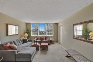 201 N Ocean Blvd APT 410, Pompano Beach, FL 33062, Sold 06/10/22
