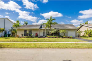 10188 SW 53rd Ct, Cooper City, FL 33328, Sold 05/23/22
