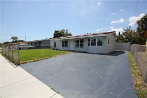 3320 NW 18th St, Fort Lauderdale, FL 33311, Sold 12/02/22