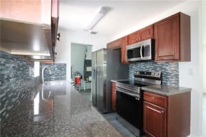 3320 NW 18th St, Fort Lauderdale, FL 33311, Sold 12/02/22