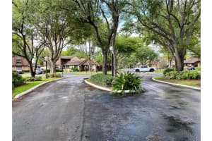 6834 SW 128th Pl, Miami, FL 33183, Sold 08/17/22