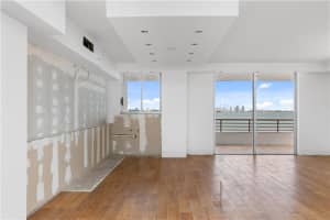 1402 Brickell Bay Dr APT 602, Miami, FL 33131, Sold 07/01/22