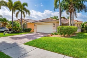 3800 Woodfield Dr, Coconut Creek, FL 33073, Sold 06/09/22