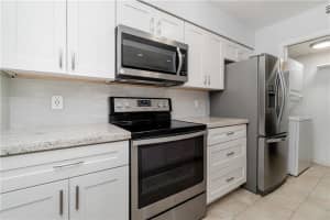 900 River Reach Dr APT 104, Fort Lauderdale, FL 33315, Sold 06/06/22