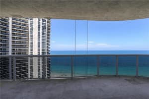 3100 N Ocean Blvd APT 1809, Fort Lauderdale, FL 33308, Sold 08/04/22