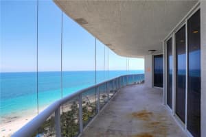 3100 N Ocean Blvd APT 1809, Fort Lauderdale, FL 33308, Sold 08/04/22
