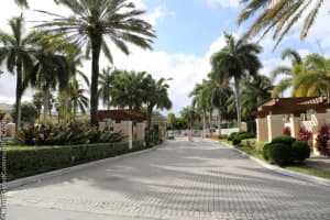 5630 NW 114th Path, Doral, FL 33178, Sold 09/30/22