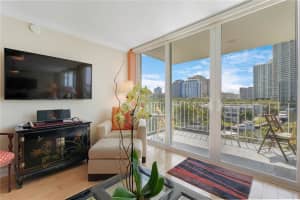 800 SE 4th St APT 505, Fort Lauderdale, FL 33301, Sold 06/09/22