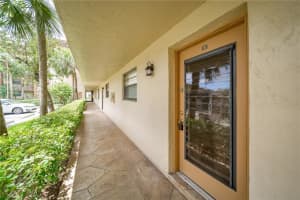 4940 E Sabal Palm Blvd APT 112, Tamarac, FL 33319, Sold 07/28/22