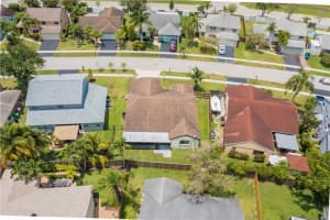1364 SW 151st Way, Sunrise, FL 33326, Sold 05/27/22