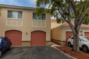2430 Centergate Dr APT 206, Miramar, FL 33025, Sold 06/08/22