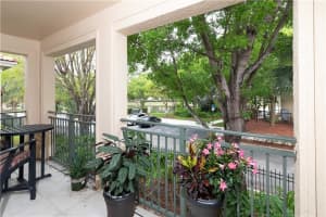 2430 Centergate Dr APT 206, Miramar, FL 33025, Sold 06/08/22