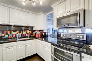 1800 N Andrews Ave   6L, Fort Lauderdale, FL 33311 Sold 11/30/22