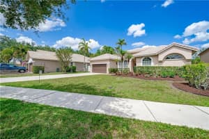 6732 Mariposa Cir E, Fort Lauderdale, FL 33331, Sold 06/23/22