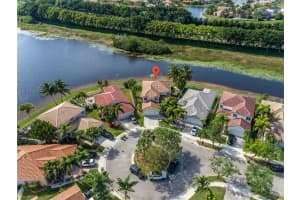 576 Willow Bend Rd, Weston, FL 33327, Sold 06/13/22