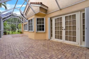 1215 Seabay Rd, Weston, FL 33326, Sold 06/28/22