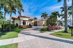 MLS# F10329194, Plantation, Florida 33324