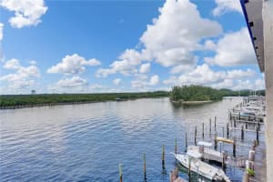 3200 N Ocean Dr APT 403, Hollywood, FL 33019, Sold 08/24/22