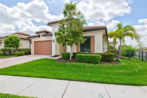 11790  Waters Edge Ct, Parkland, FL 33076 Sold 08/25/22