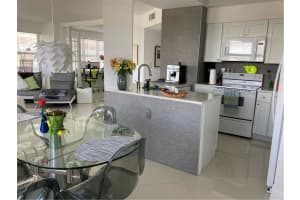 4010 Galt Ocean Dr APT 1012, Fort Lauderdale, FL 33308, Sold 06/30/22