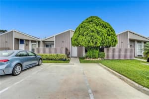 504 Woodgate Cir, Sunrise, FL 33326, Sold 07/08/22