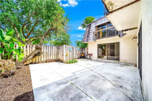 4059 Palm Bay Cir b, West Palm Beach, FL 33406, Sold 06/07/22