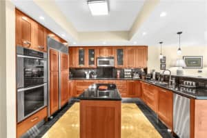 1460 S Ocean Blvd APT 402, Pompano Beach, FL 33062, Sold 07/15/22